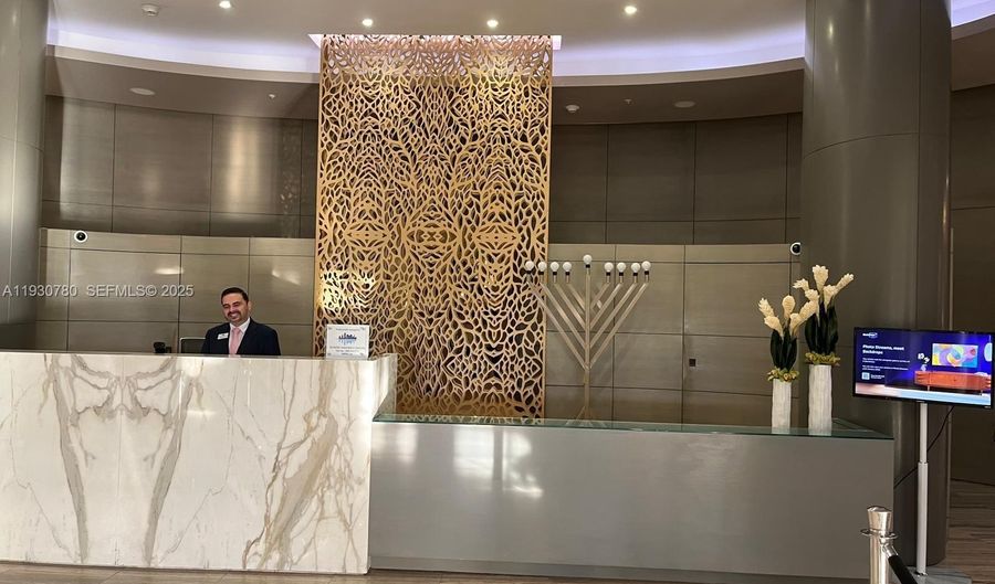 10275 Collins Ave 904, Bal Harbour, FL 33154 - 0 Beds, 1 Bath