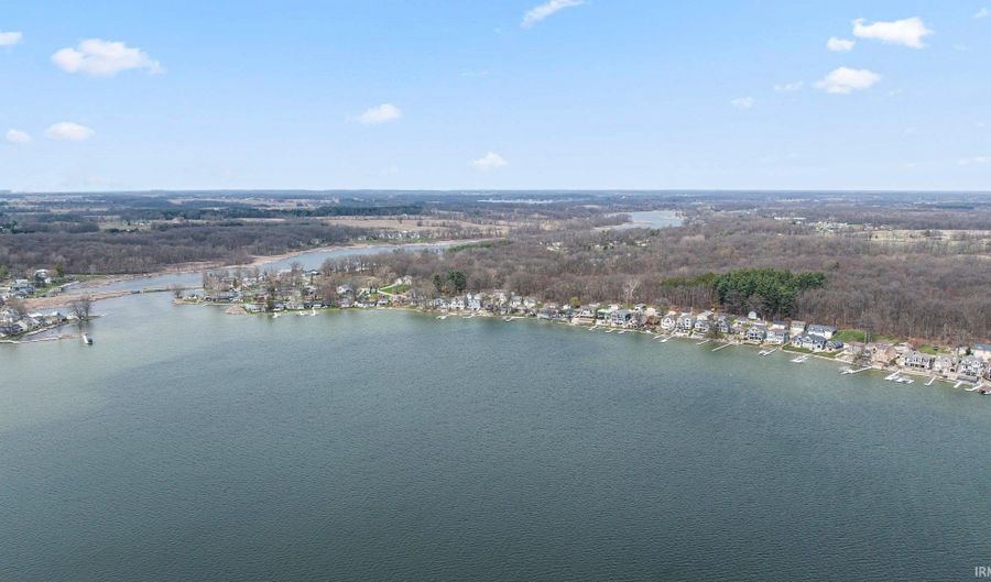 3795 W Sycamore Beach Rd, Angola, IN 46703 - 4 Beds, 3 Bath