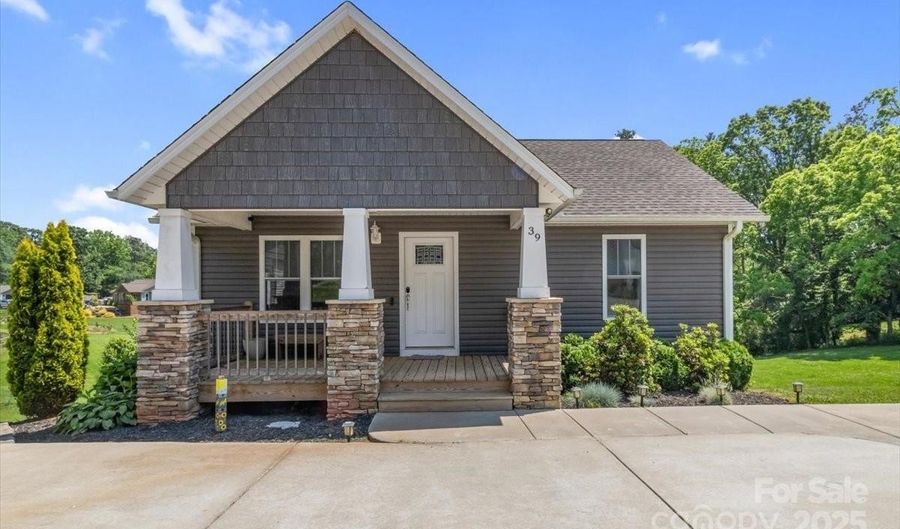 39 Curtis Miles Rd, Alexander, NC 28701 - 3 Beds, 2 Bath