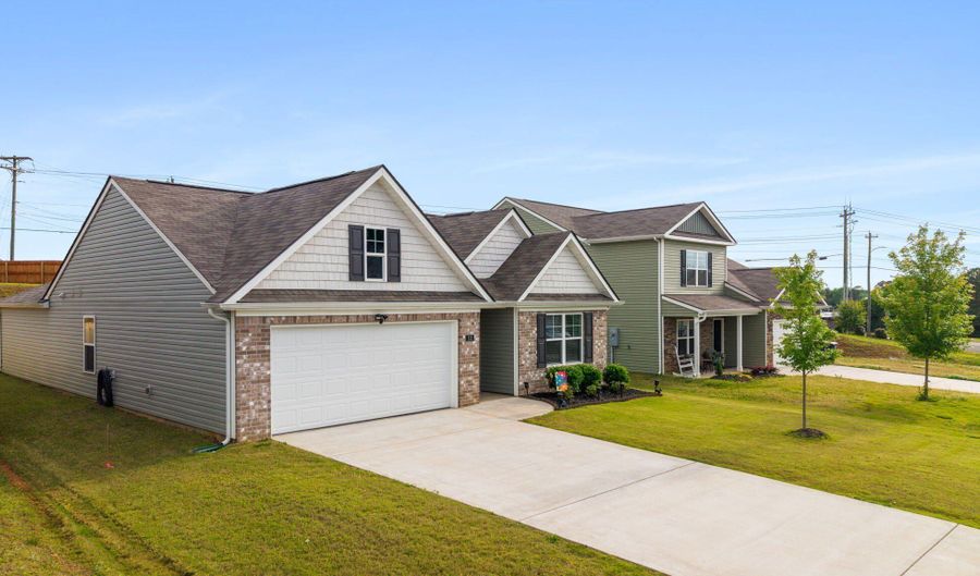 115 Lindsell Rd, Athens, TN 37303 - 4 Beds, 2 Bath