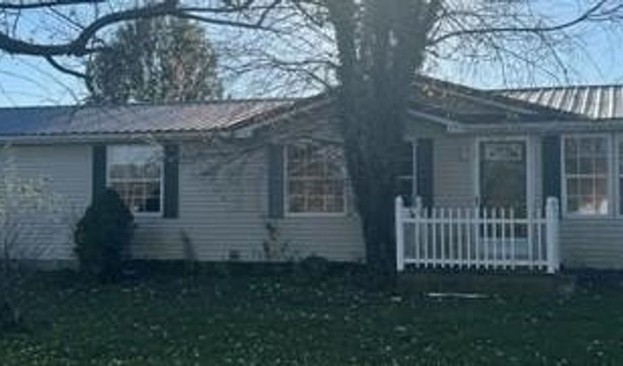 6834 Althoff Rd, Bennington, IN 47011 - 3 Beds, 2 Bath