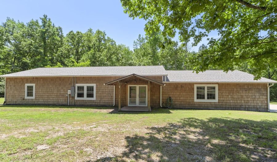 513 Joseph Dr, Alexander, AR 72002 - 3 Beds, 2 Bath