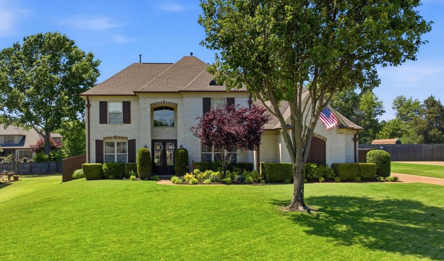 4555 DEVAN WOODS Cv, Bartlett, TN 38002 - 5 Beds, 4 Bath