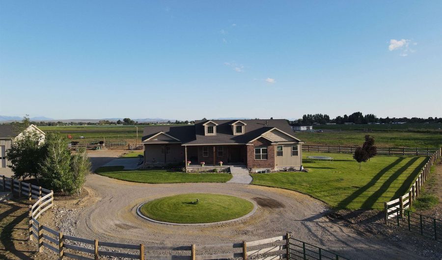 431 W 300 N, Blackfoot, ID 83221 - 5 Beds, 4 Bath