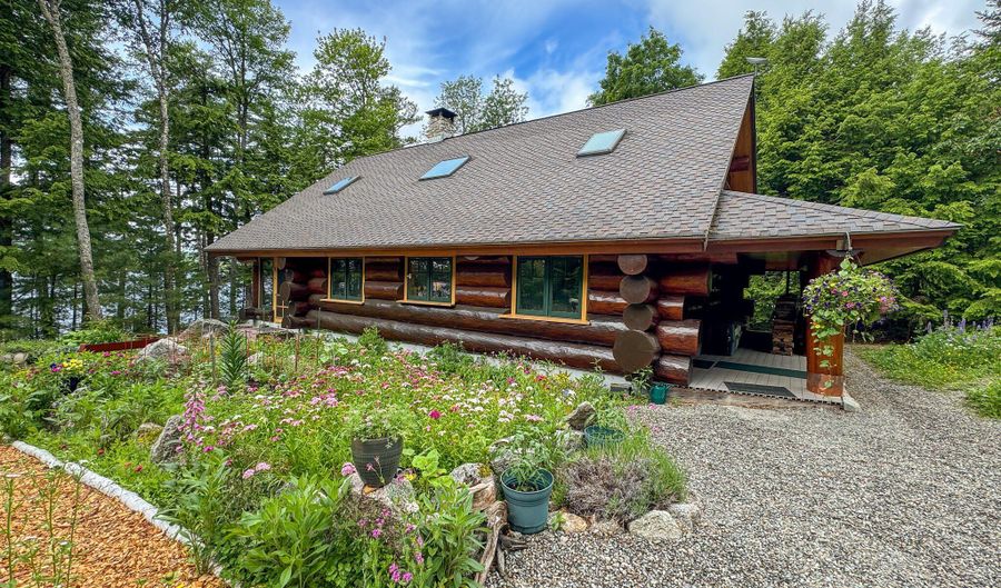 123 Eagle Point Rd, Aurora, ME 04408 - 2 Beds, 1 Bath