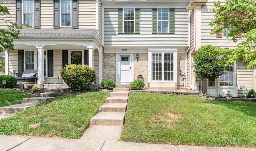 1821 OXFORD Sq, Bel Air, MD 21015 - 3 Beds, 3 Bath