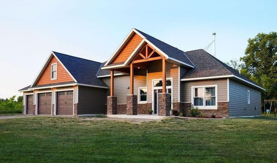 33361 Sandhill Cir, Albany, MN 56307 - 3 Beds, 3 Bath