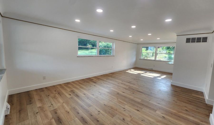 265 Pedretti Ave, Delhi, OH 45238 - 4 Beds, 3 Bath