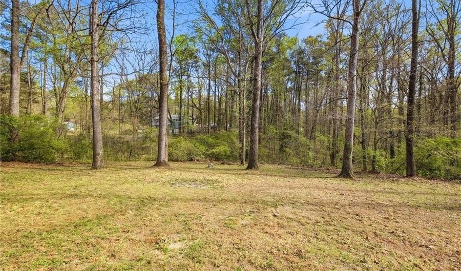 3667 Humphries Hill Rd, Austell, GA 30106 - 4 Beds, 2 Bath