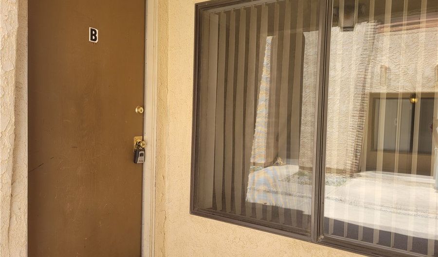 3659 Wendell Ave B, Bullhead City, AZ 86442 - 2 Beds, 1 Bath