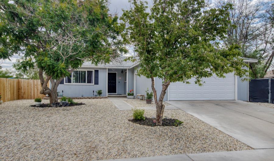 451 7th St, Fernley, NV 89408 - 3 Beds, 2 Bath