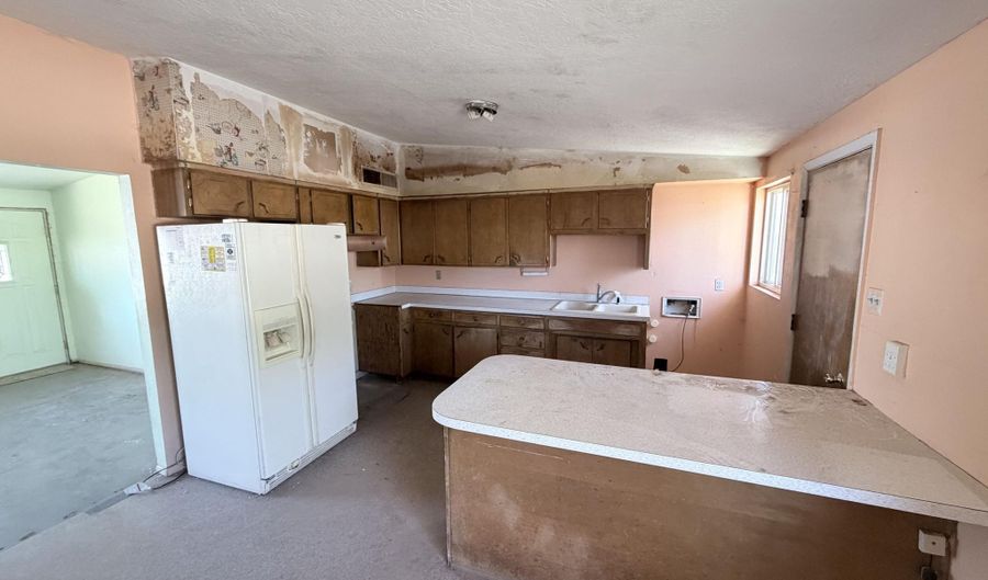 1155 La Vega Rd, Bosque Farms, NM 87068 - 4 Beds, 3 Bath