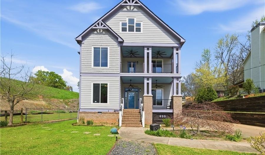 850 Ormewood Ave SE A, Atlanta, GA 30316 - 5 Beds, 3 Bath