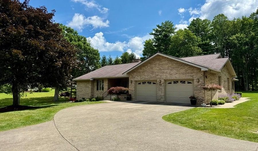 105 Beechwood Dr, Beaver, WV 25813 - 3 Beds, 2 Bath
