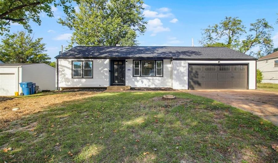 8505 Ava Dr, Affton, MO 63123 - 3 Beds, 1 Bath