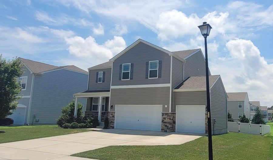 109 N MARSHVIEW Ter, Magnolia, DE 19962 - 5 Beds, 4 Bath