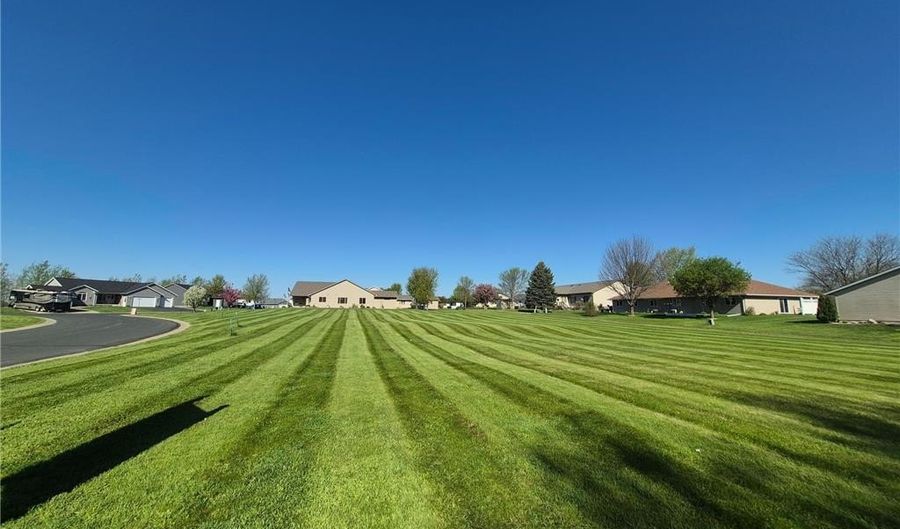 300 W Adams St, Arlington, MN 55307 - 0 Beds, 0 Bath
