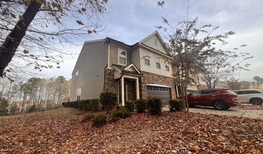 1865 Blue Jay Pt, Apex, NC 27502 - 3 Beds, 4 Bath