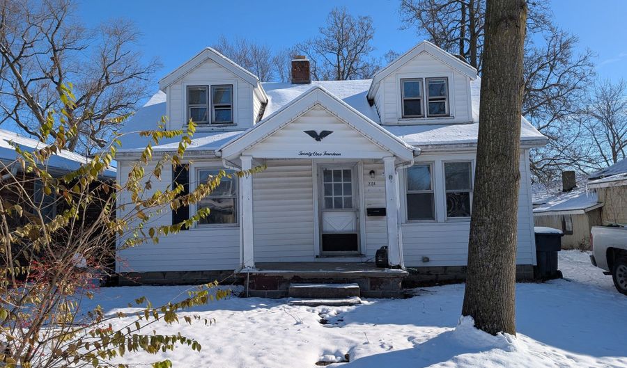 2114 Poplar St, Anderson, IN 46012 - 2 Beds, 1 Bath