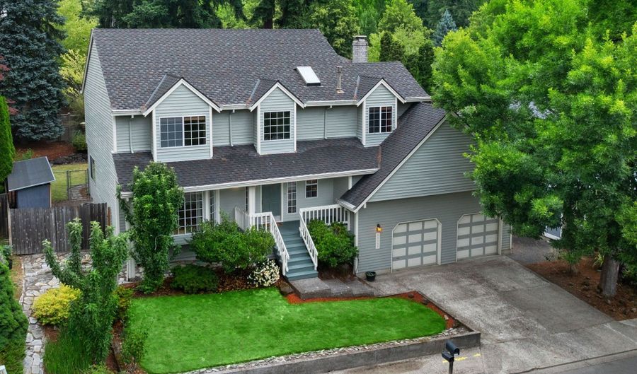 15355 SW SANDPIPER Ln, Beaverton, OR 97007 - 4 Beds, 3 Bath