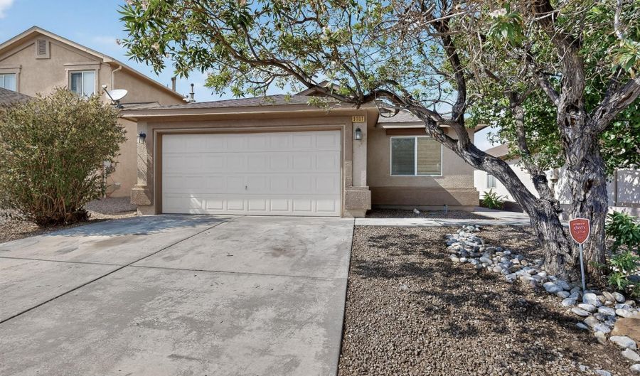 9101 INDIGO SKY Trl SW, Albuquerque, NM 87121 - 3 Beds, 2 Bath