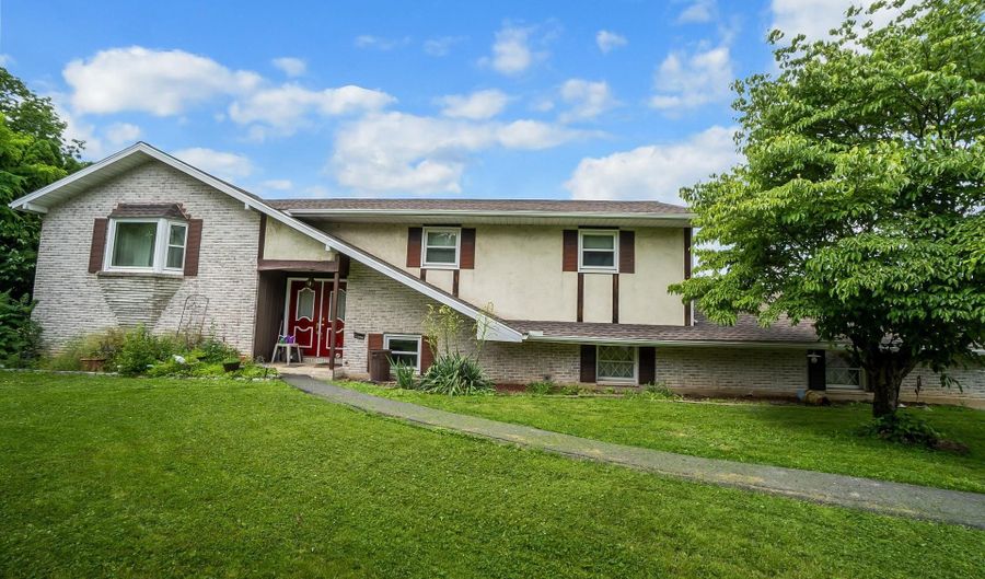 2057 GROVE St, Allentown, PA 18104 - 4 Beds, 3 Bath
