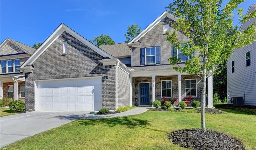 5477 FountainHead Ln, Auburn, GA 30011 - 4 Beds, 4 Bath