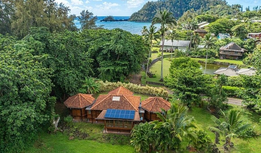 165 Waikoloa Rd, Hana, HI 96713 - 2 Beds, 2 Bath