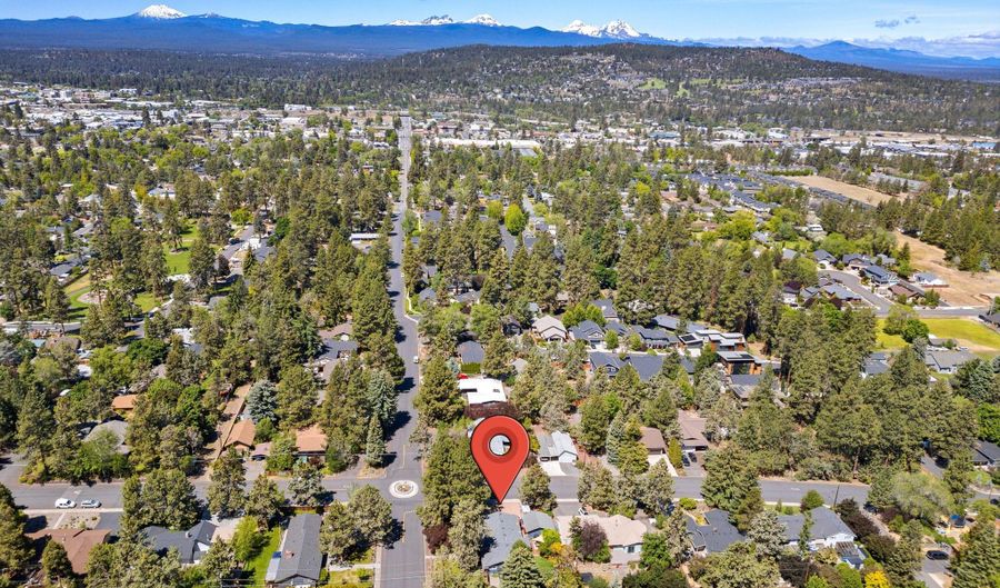 1212 NE Revere Ave, Bend, OR 97701 - 3 Beds, 2 Bath
