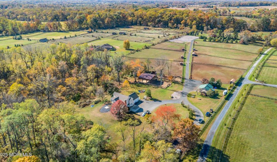 42 Hill Rd, Allentown, NJ 08501 - 3 Beds, 2 Bath