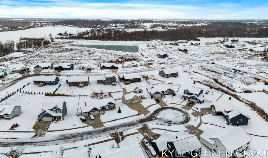 6291 HIGH QUEEN Ct, Allendale, MI 49401 - 4 Beds, 3 Bath