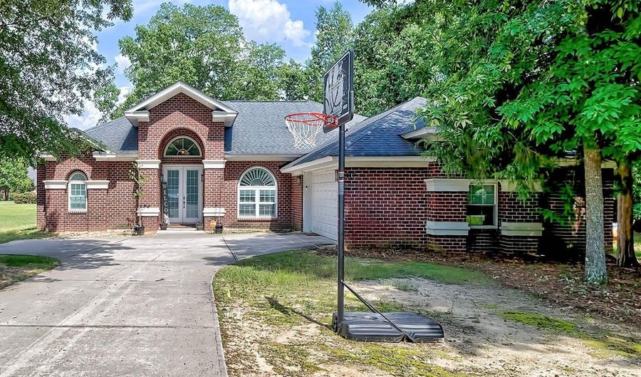 117 Shoal Creek Ln, Blythewood, SC 29016 - 3 Beds, 3 Bath