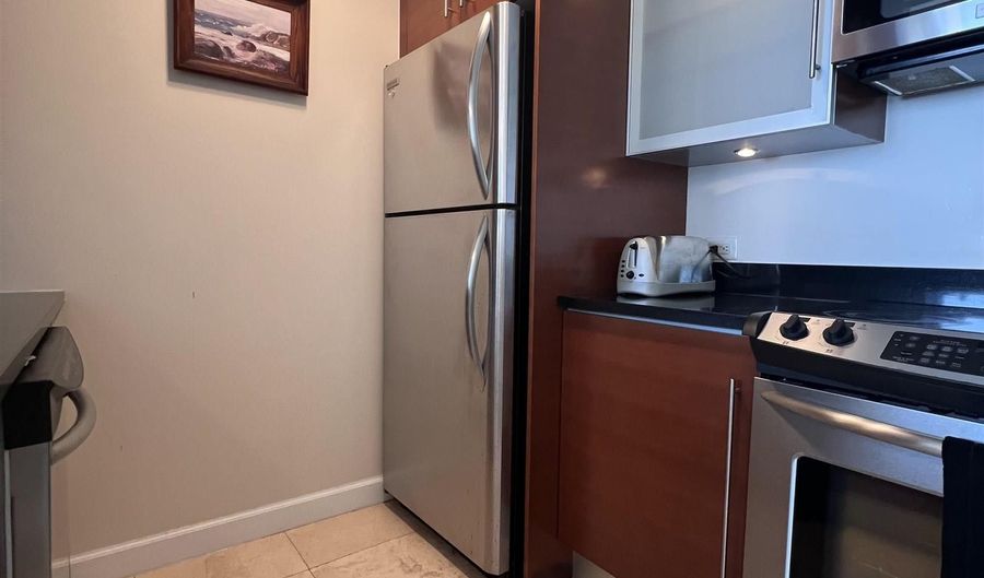 526 Pacific Ave, Atlantic City, NJ 08055 - 2 Beds, 2 Bath