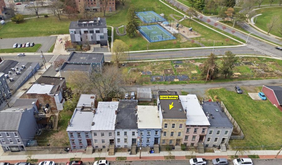 52 Park Ave, Albany, NY 12202 - 6 Beds, 3 Bath