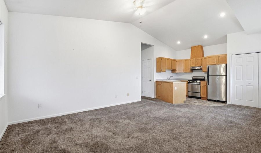 35 Fairway Dr #C1, Blanchard, ID 83804 - 2 Beds, 2 Bath