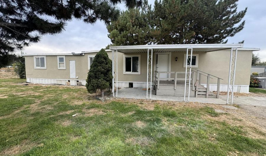 5015 E Ustick Rd 44, Caldwell, ID 83605 - 3 Beds, 1 Bath