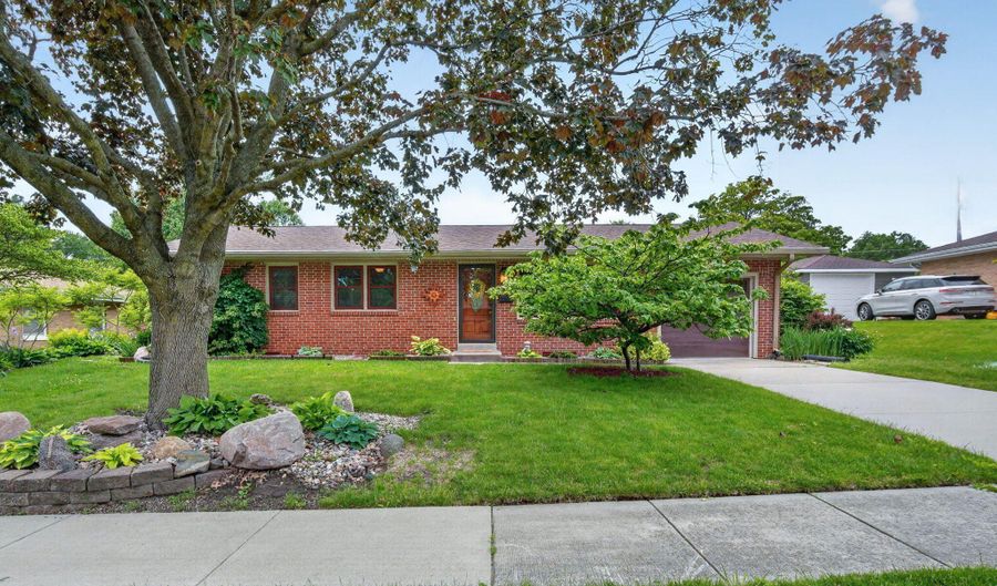 1511 Glendale Ave, Ames, IA 50010 - 3 Beds, 2 Bath