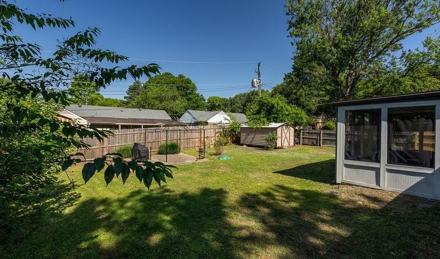 2683 GALAXIE St, Bartlett, TN 38134 - 3 Beds, 2 Bath