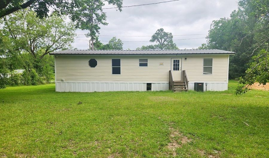 2610 North Ave, Albany, GA 31707 - 3 Beds, 2 Bath