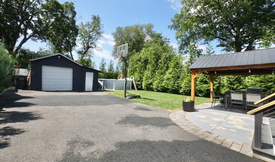 26 Oneil St, Bergenfield, NJ 07621 - 3 Beds, 3 Bath