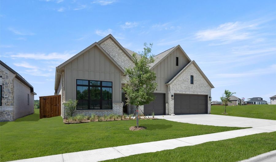 317 Fire Blade Dr, Aledo, TX 76008 - 4 Beds, 4 Bath