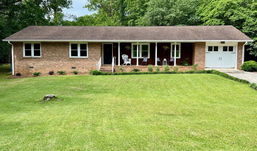 917 Shadow Dr, Aiken, SC 29801 - 3 Beds, 2 Bath