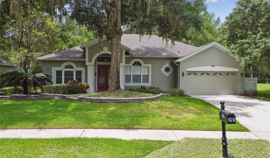 926 PALM OAK Dr, Apopka, FL 32712 - 4 Beds, 3 Bath