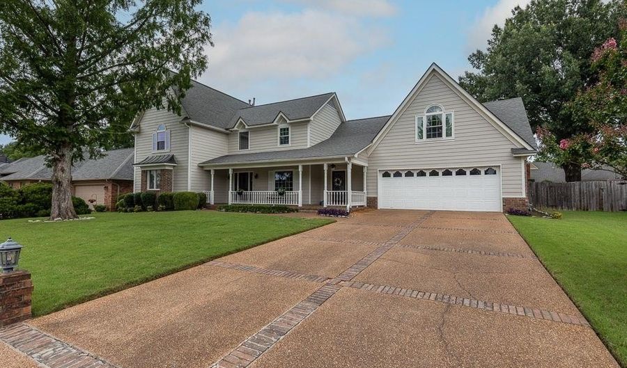 6424 HAWKS CALL Ln, Bartlett, TN 38135 - 5 Beds, 4 Bath