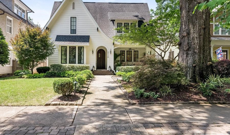 2116 Midwood Pl, Charlotte, NC 28205 - 5 Beds, 4 Bath