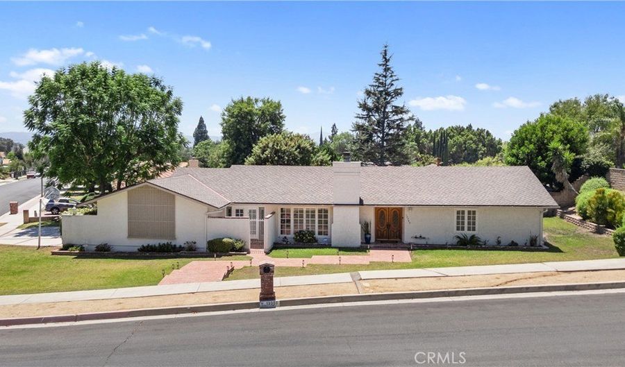19900 Hiawatha, Los Angeles, CA 91311 - 4 Beds, 3 Bath