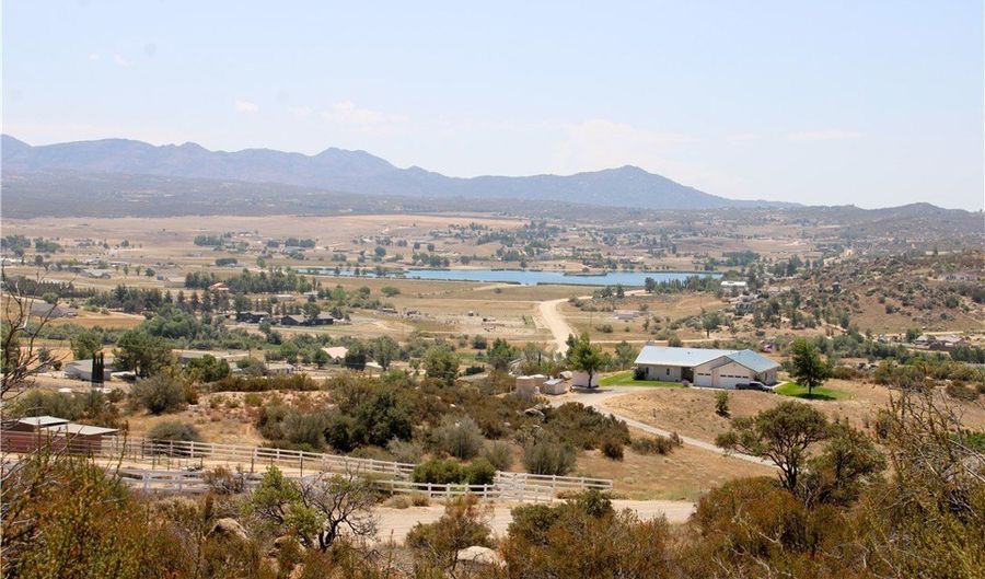 875 Lake Cyn, Aguanga, CA 92536 - 0 Beds, 0 Bath