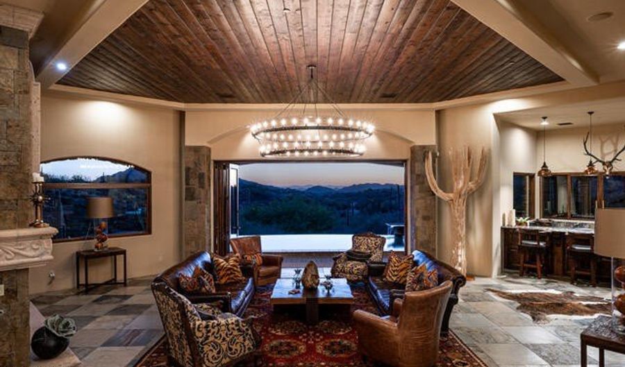 39601 N OCOTILLO RIDGE Dr, Carefree, AZ 85377 - 5 Beds, 8 Bath
