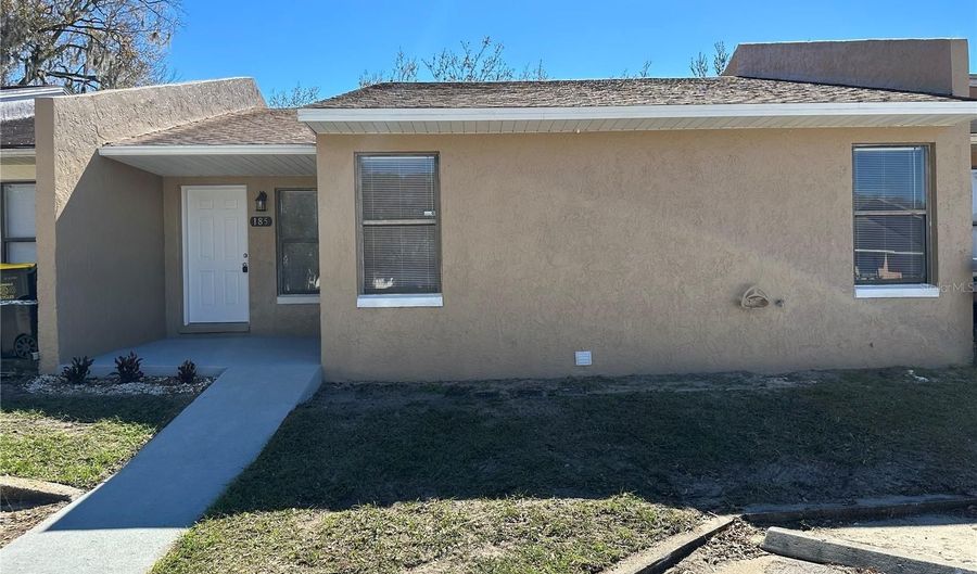 185 LAKESIDE HILLS Loop, Auburndale, FL 33823 - 3 Beds, 2 Bath