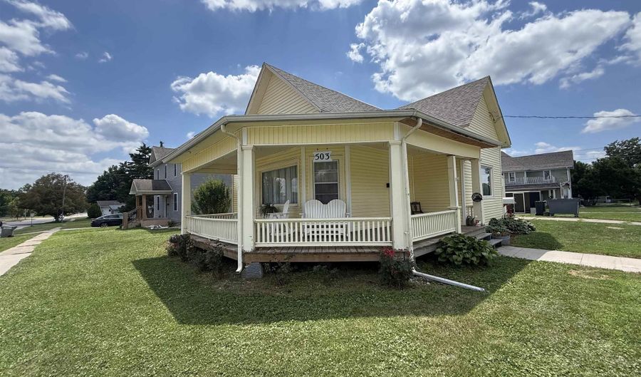 503 S Clinton St, Albia, IA 52531 - 2 Beds, 1 Bath